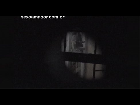 ❤️ Blondie estas sekrete filmita fare de najbara voyeur kaŝita malantaŭ kavaj brikoj Porno ĉe ni % eo.hentai-ita.ru%